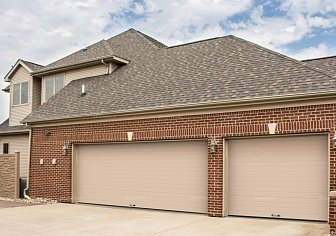 Гаражные ворота Doorhan RSD02 (2800х2300)