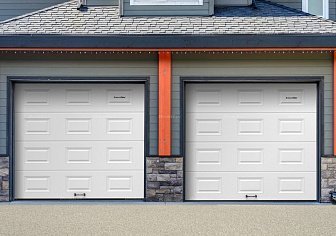 Секционные гаражные ворота Doorhan RSD01 BIW (3300х2100)