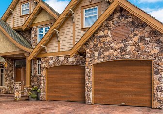 Гаражные ворота Doorhan RSD02 (5600х2300)